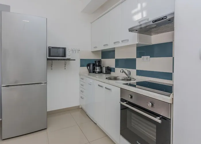 Marovic By Interhome * Vir